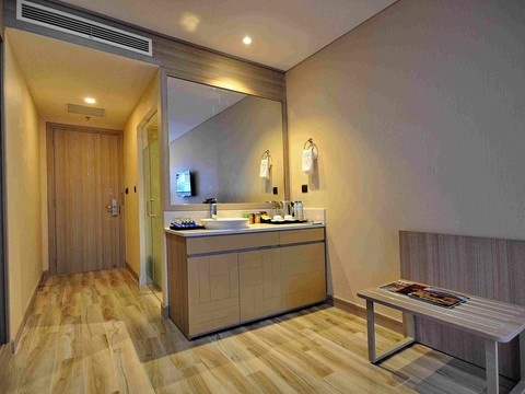 media/roomtypes/170220095528/gallery/the-mcr-luxury-nha-trang-25.png
