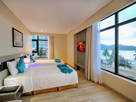 media/roomtypes/170220095616/gallery/the-mcr-luxury-nha-trang-30.png