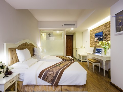 media/roomtypes/170220100833/gallery/khach-san-isena-nha-trang-16.png