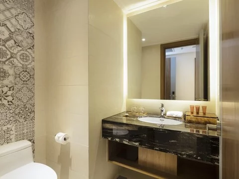 media/roomtypes/190120032039/gallery/khach-san-comodo-nha-trang-18.png