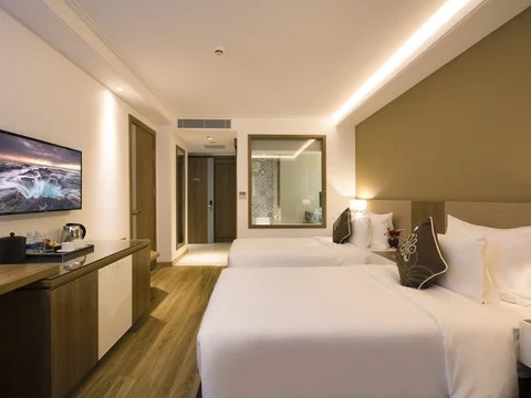 media/roomtypes/190120032039/gallery/khach-san-comodo-nha-trang-20.png