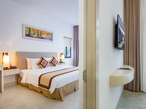 media/roomtypes/190120034928/gallery/vdz1521456835_diamond_bay_condotel_resort_nha_trang.png