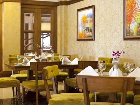 media/roomtypes/190120040717/gallery/pfp1394912957_vinpearl-luxury-nha-trang.png