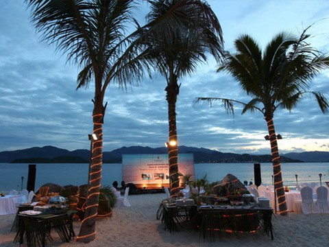 media/roomtypes/190120041123/gallery/iws1394913193_vinpearl-luxury-nha-trang.png