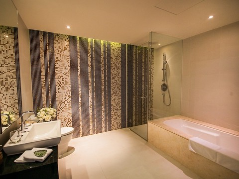 media/roomtypes/190120082714/gallery/p0d1512012718_the_costa_nha_trang_residences.png