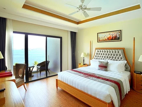 media/roomtypes/190120092255/gallery/ckb1435571795_vinpearl-premium-nha-trang-bay.png