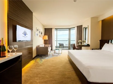 media/roomtypes/190120101040/gallery/bm61544586995_khach_san_queen_ann_nha_trang.png
