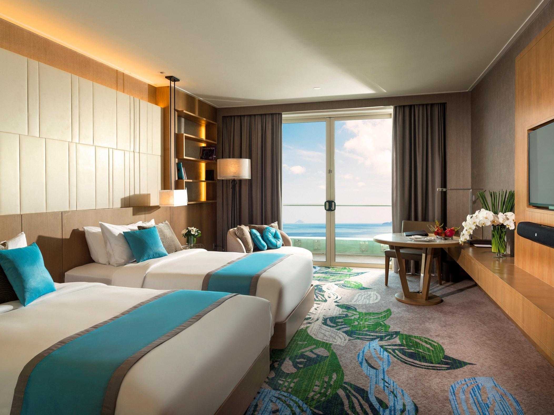 Classic Ocean View King