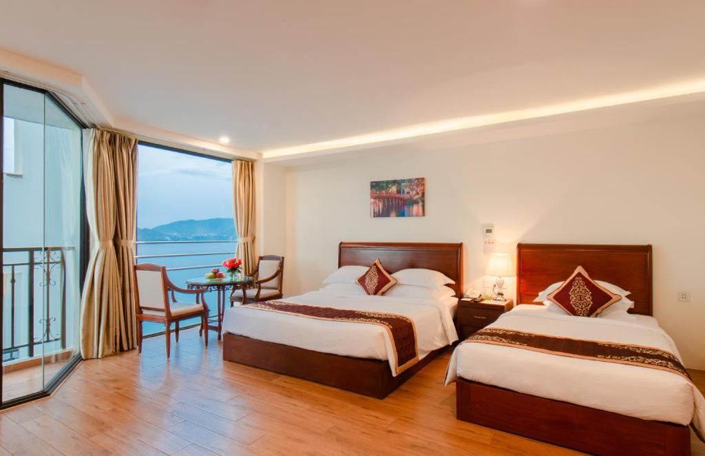 Junior Suite ban công sea view
