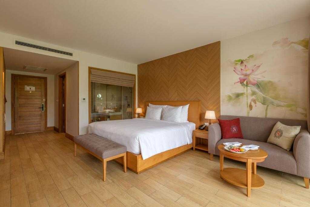 media/roomtypes/270622035521/gallery/selectum-noa-resort-cam-ranh-4-noa-garden-4.jpg