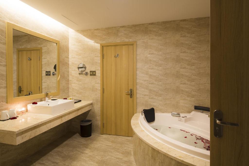 media/roomtypes/291219070841/gallery/executive-1.jpg