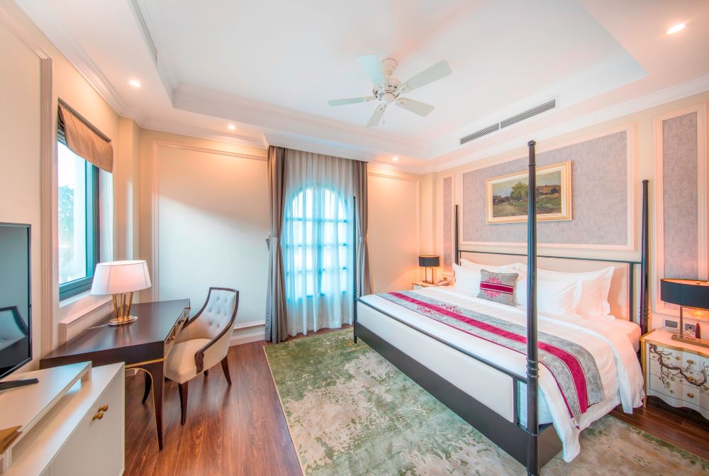 media/roomtypes/301120014273/gallery/4-bedroom-villa-4.jpg