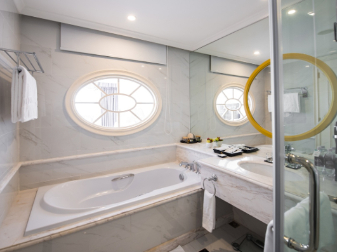 media/roomtypes/3011201159291/gallery/deluxe-twin-3.jpg
