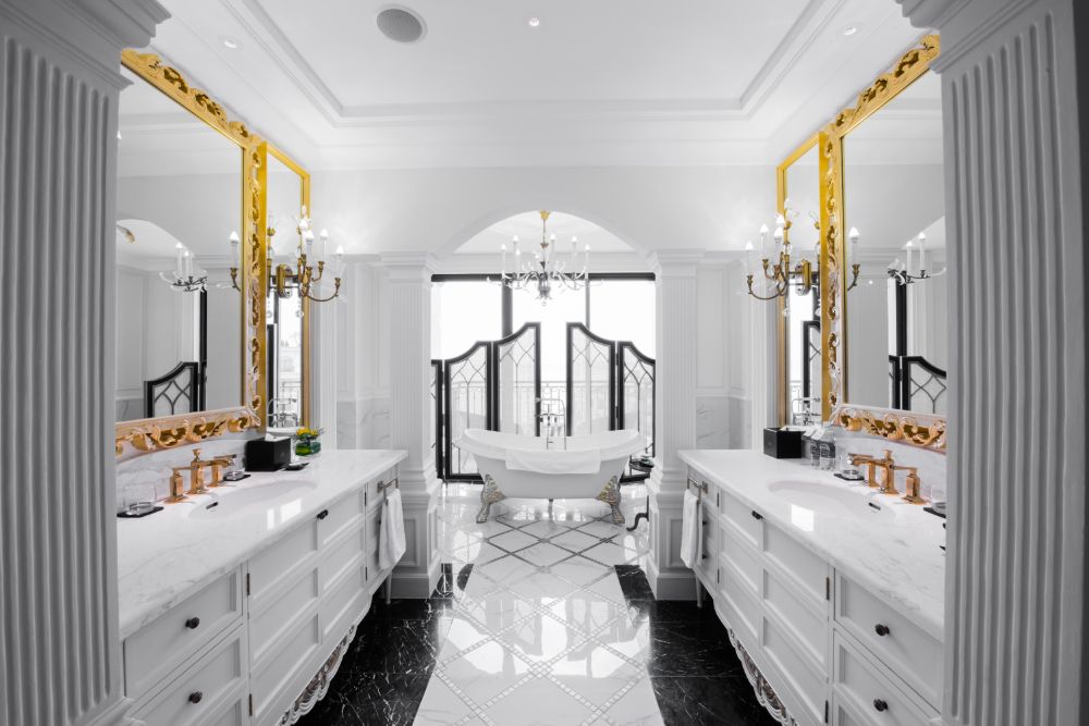media/roomtypes/3011201159336/gallery/executive-suite-king-4.jpg