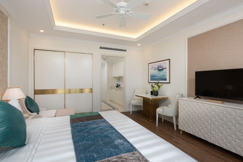 media/roomtypes/3011201159564/gallery/family-suite-king-river-view-2.jpg