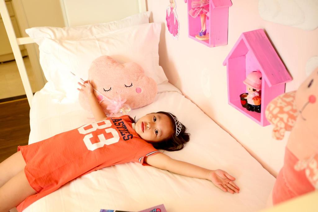 media/roomtypes/3011201159564/gallery/vinpearl-condotel-riverfront-da-nang-family-2.jpg