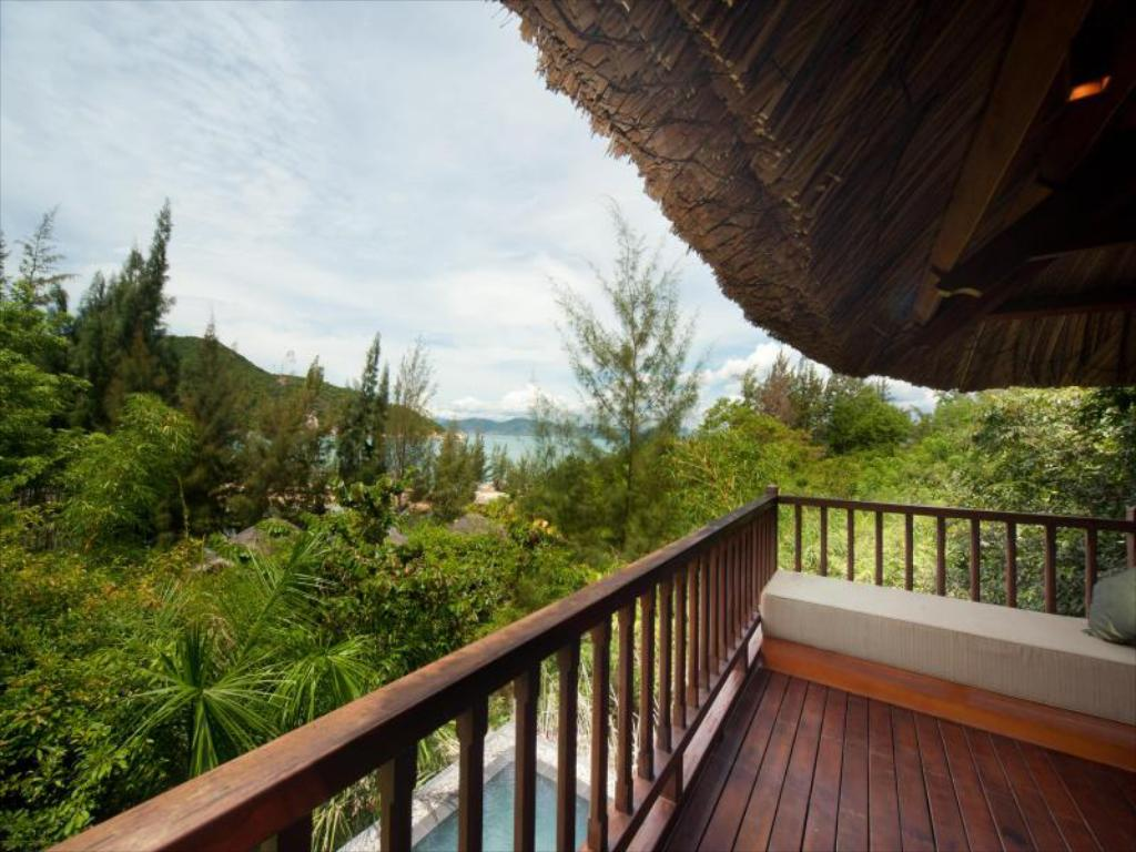media/roomtypes/310120041244/gallery/0nk1494302k80_lalyana_ninh_van_bay.png