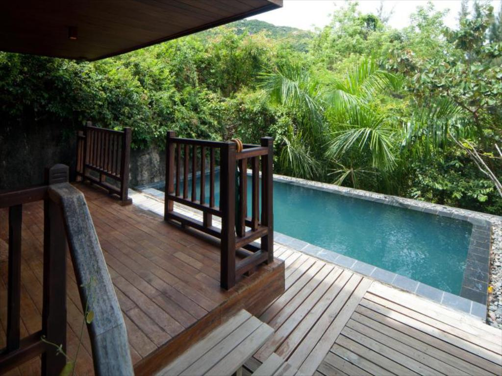 media/roomtypes/310120041244/gallery/0nu14k4302k80_lalyana_ninh_van_bay.png