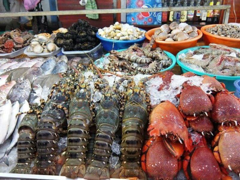 Hải sản chợ Bình Tân