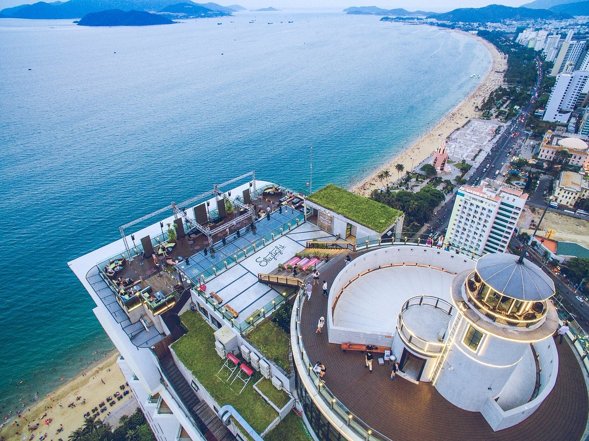 Khách sạn view biển nha trang