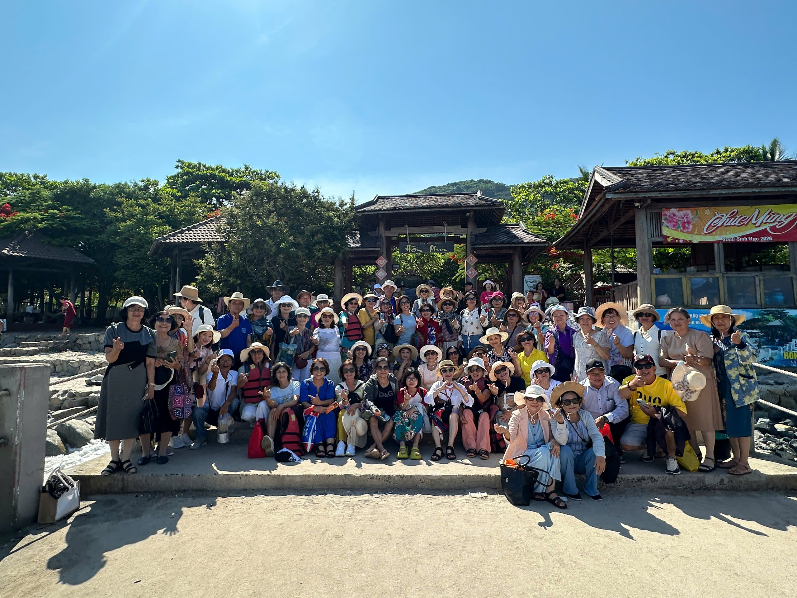 kinh nghiệm đặt tour trọn gói