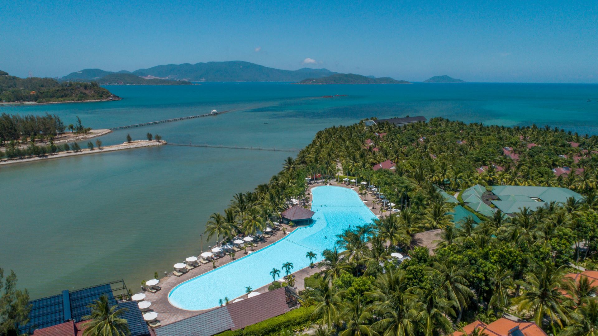 Diamond Bay Resort & Spa