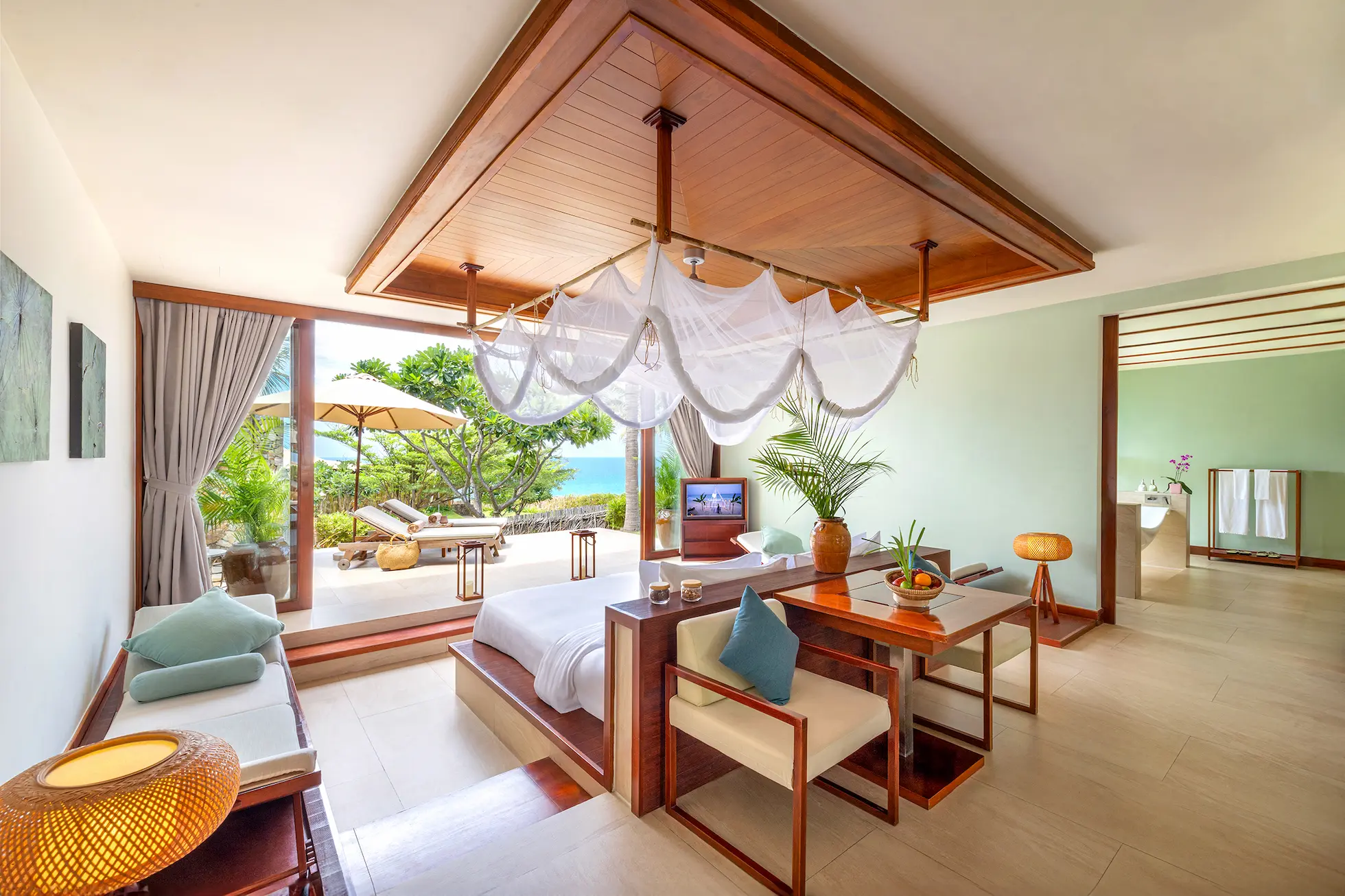 Fusion Resort Cam Ranh