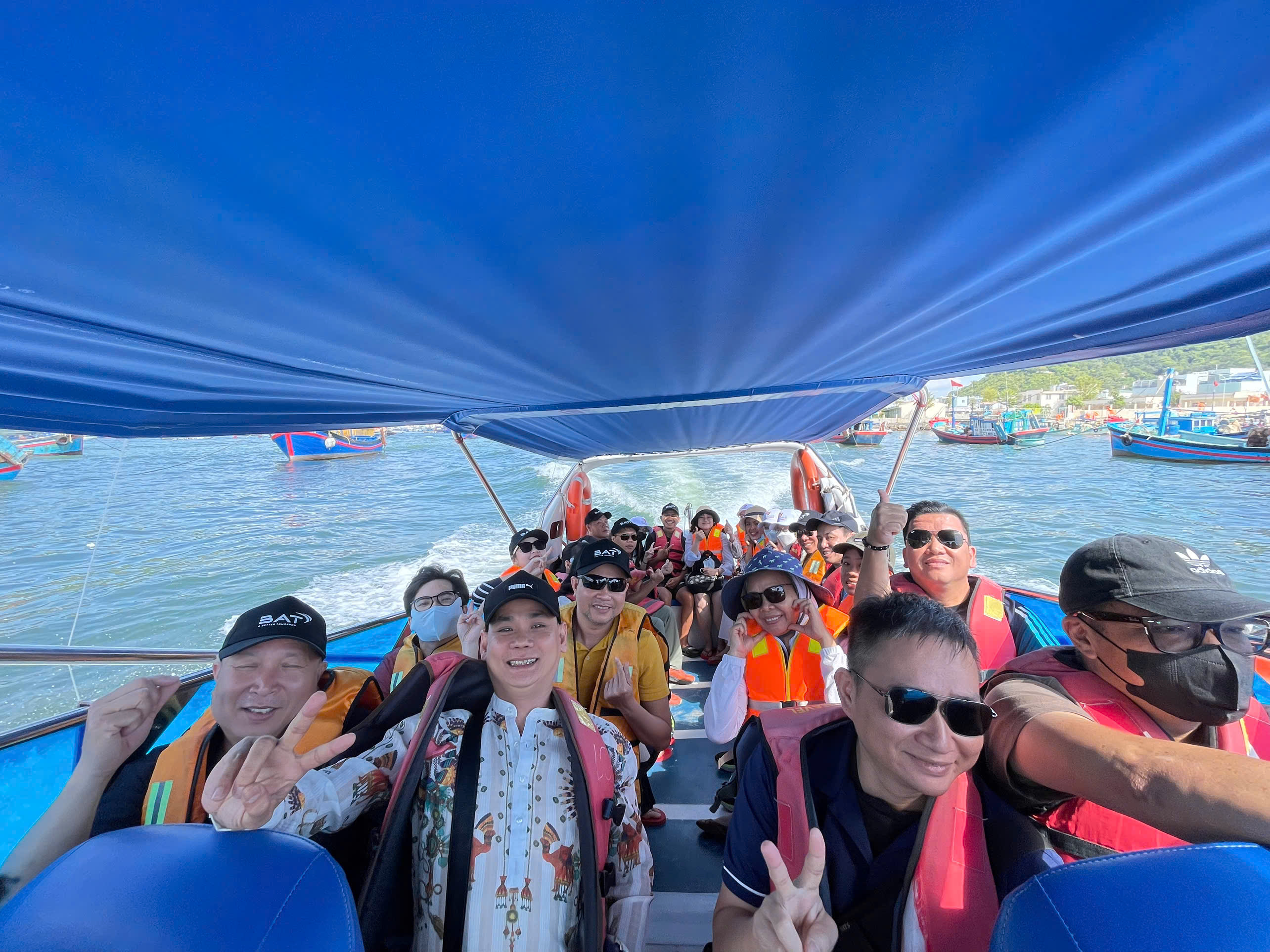 tour ghép đoàn nha trang
