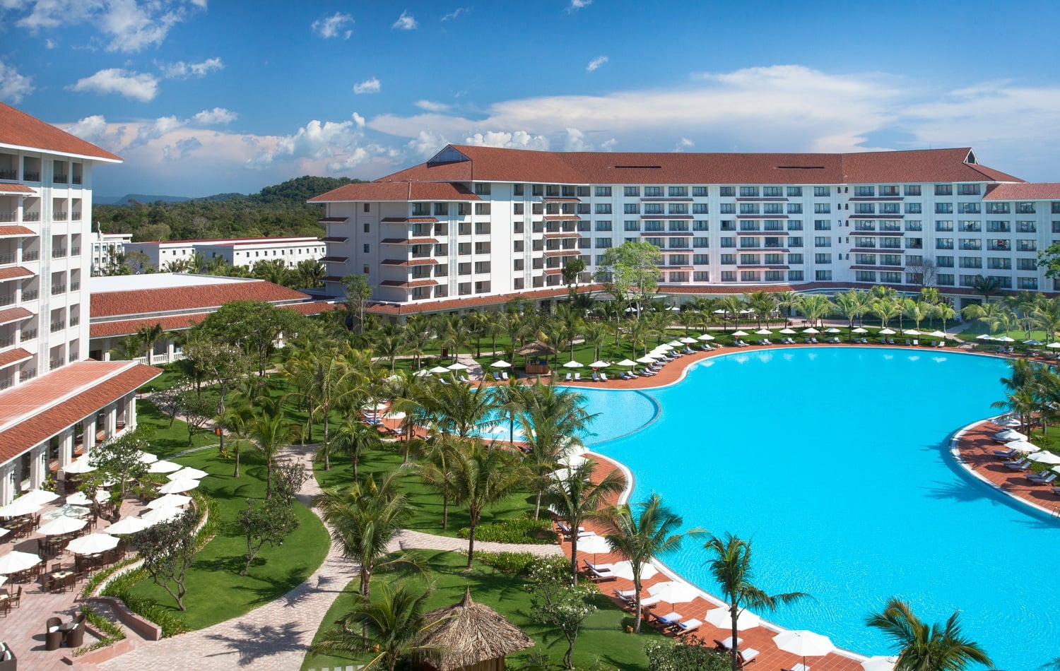 vinpearl-resort-&-spa-phu-quoc-02.jpg (308 KB)