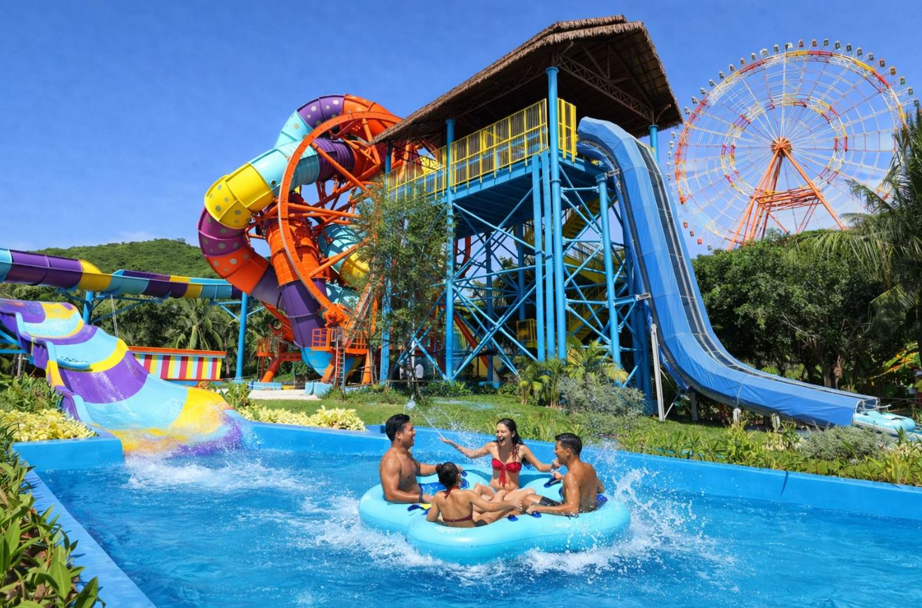 Công viên nước tại VinWonders Nha Trang