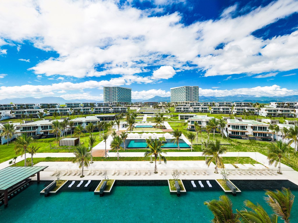 combo-3n2d-nghi-duong-tai-alma-resort-cam-ranh-ve-may-bay-khu-hoi-5f179cb22a67d.jpg